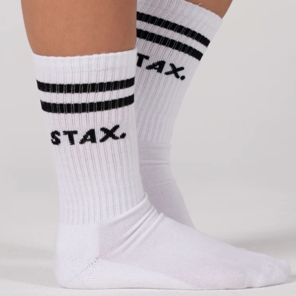 STAX. UNISEX CREW SOCKS - WHITE
